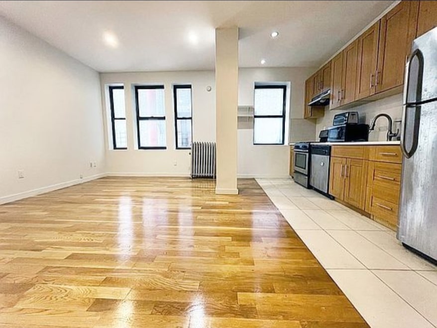For Rent $4,400/month