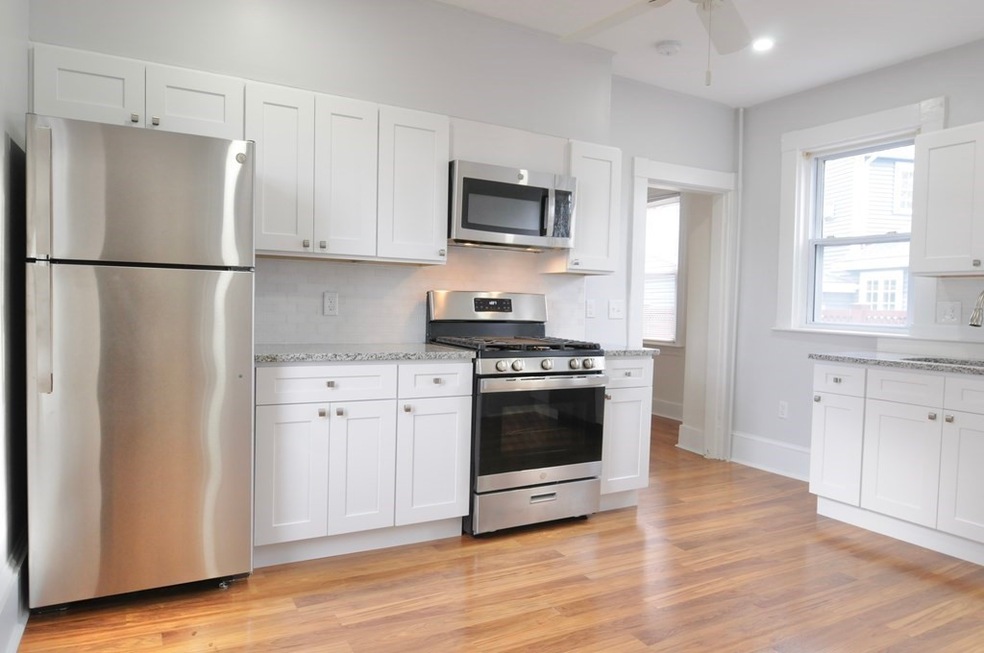 120 Farwell St unit 1, Newtonville, MA 02460 - photo 1