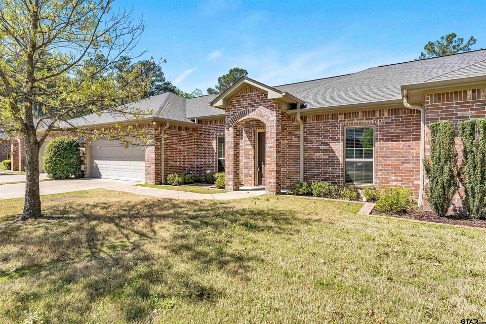 5029 Shiloh Village Dr, Tyler, TX 75703 - photo 1