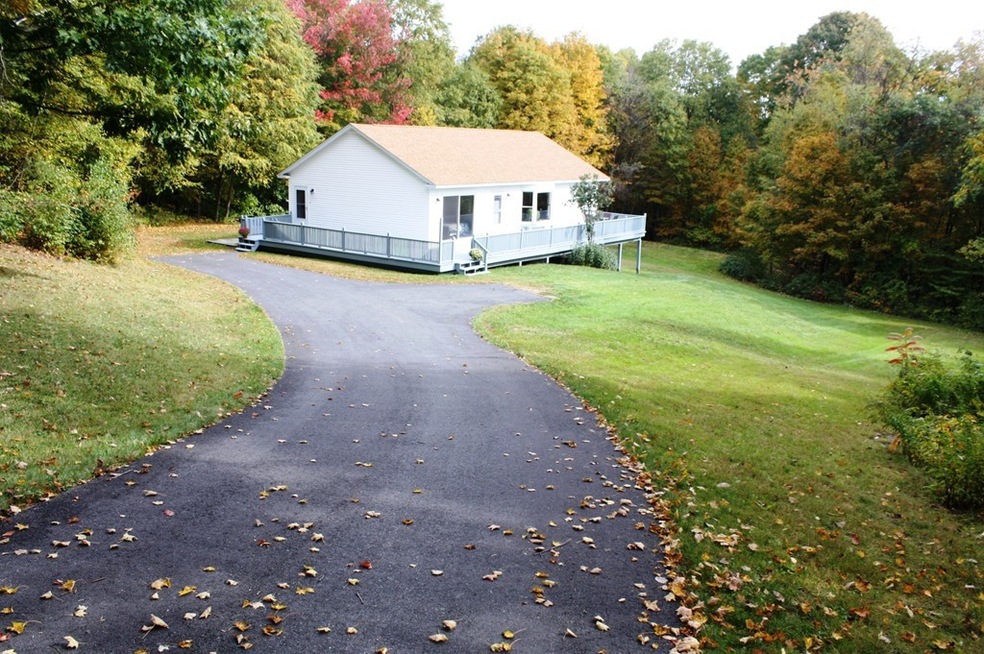 439 Huckle Hill Rd, Bernardston, MA 01337 - photo 1