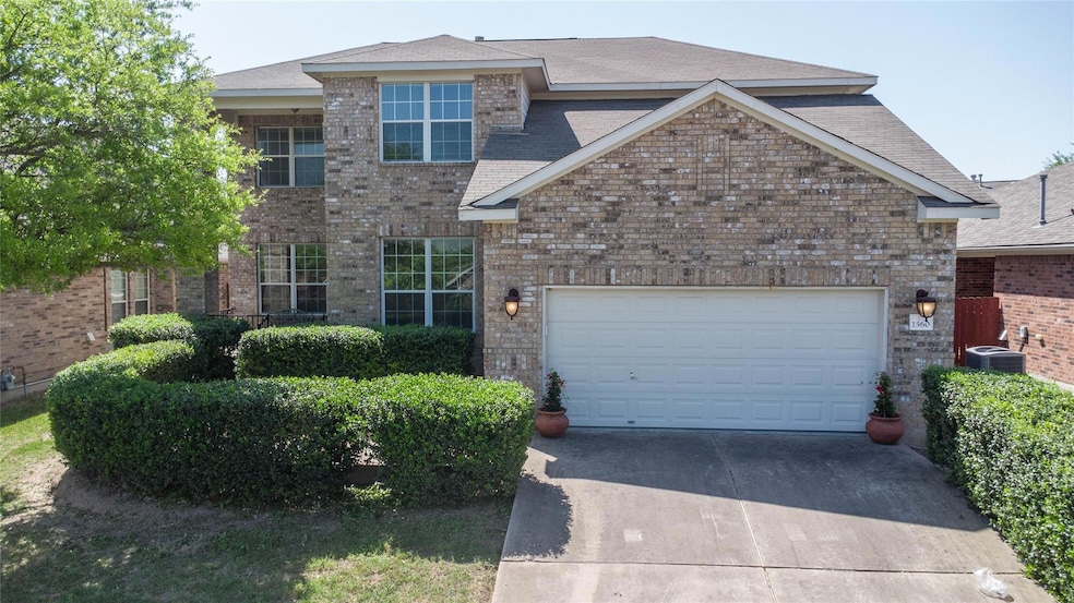 Traditional home featuring central air condition 