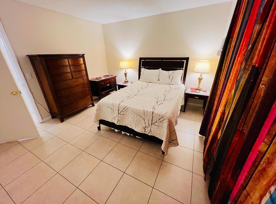 59 Windsor Dr unit C, West Palm Beach, FL 33417 - photo 1