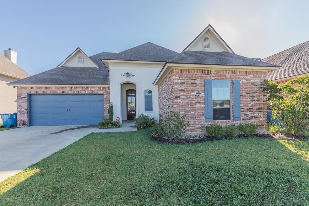 202MeadowGate-7