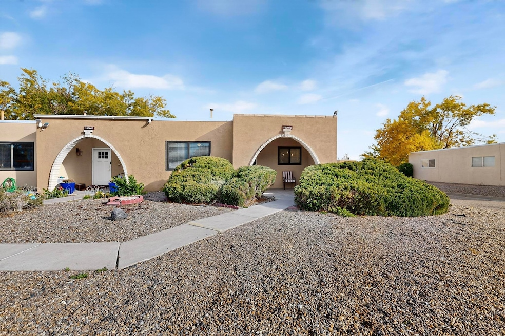 1330 Grande Blvd SE unit G, Rio Rancho, NM 87124 - photo 1
