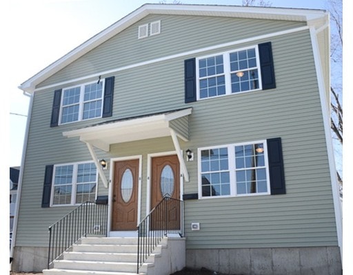 84 Hill St, West Springfield, MA 01089 - photo 1