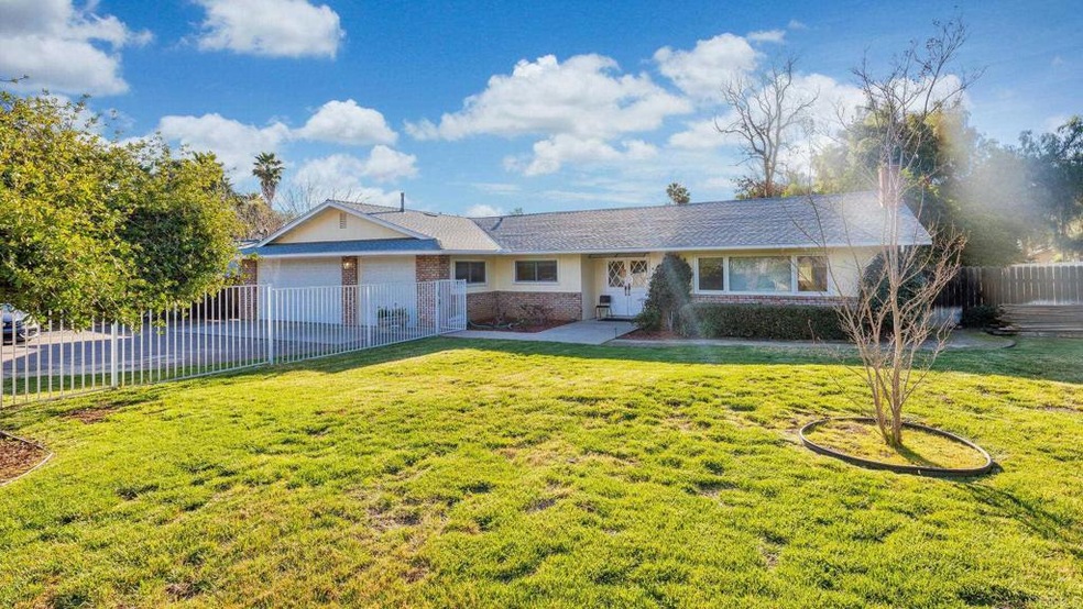 14846 Espola Rd, Poway, CA 92064 - photo 1