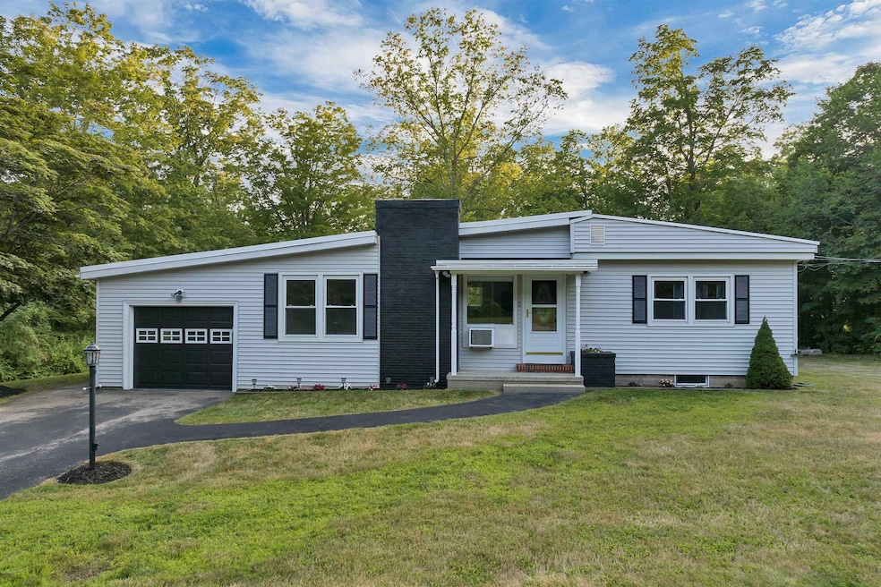 1 Mockingbird Hill Rd, Windham, NH 03087 - photo 1