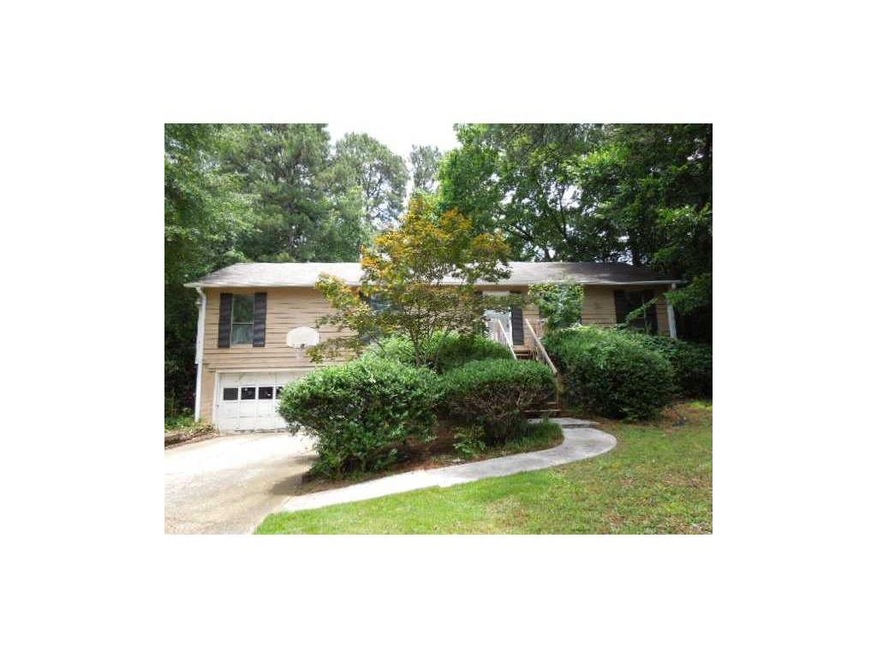2221 Greenridge Dr SW, Marietta, GA 30008 - photo 1