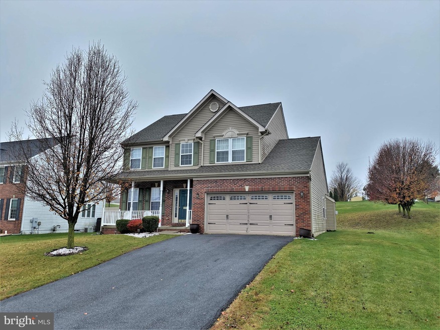 2495 Orion Dr, Chambersburg, PA 17202 - photo 1