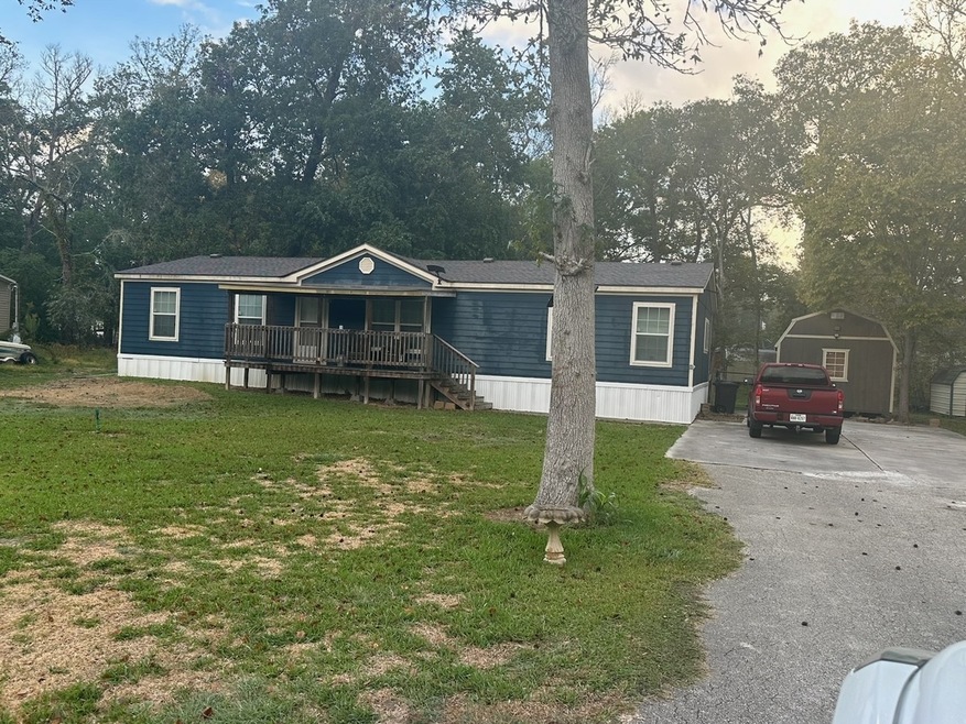 13015 Indian Ridge Dr, Old River-Winfree, TX 77535 - photo 1