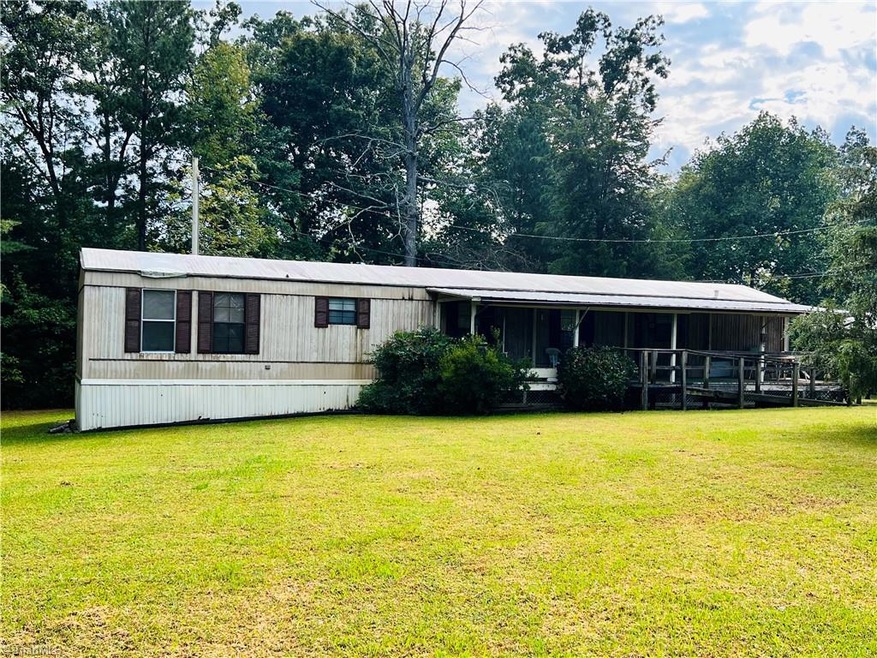 175 Burney Rd, Asheboro, NC 27205 - photo 1