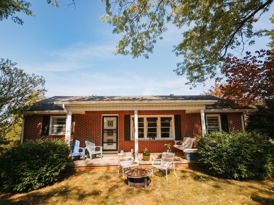 175 Raines Cir, Cookeville, TN 38506 - photo 1