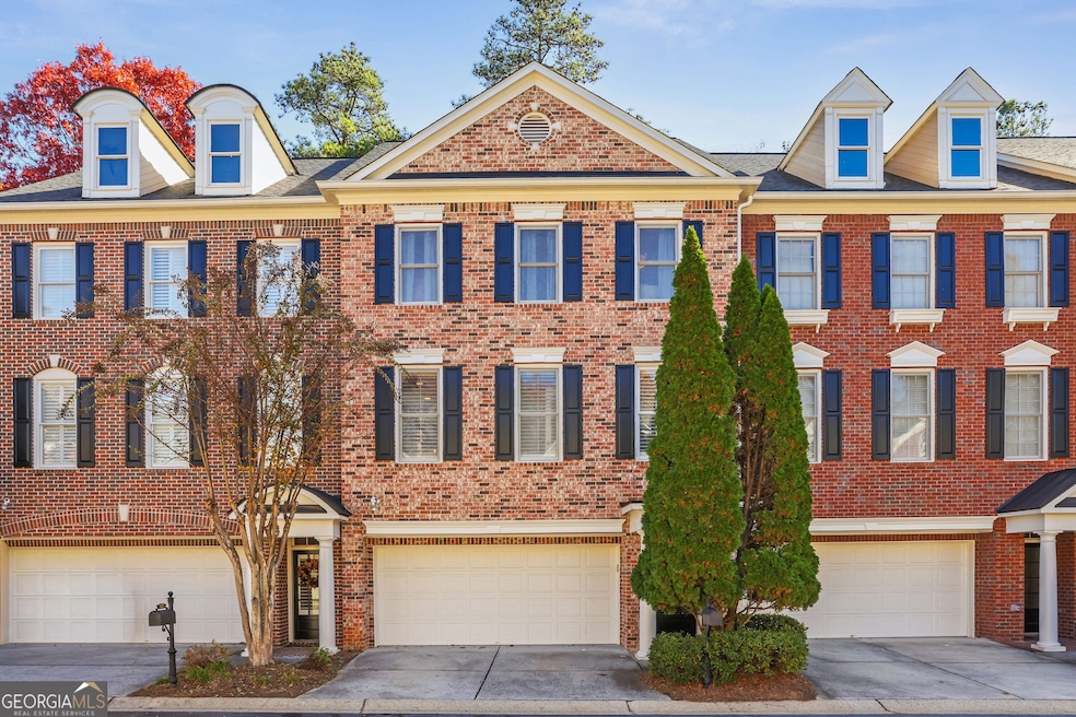 520 Vinings Estates Dr SE unit BLDG B04, Mableton, GA 30126 - photo 1