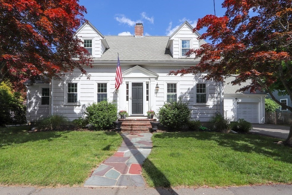 192 Manning St, Needham Heights, MA 02494 - photo 1