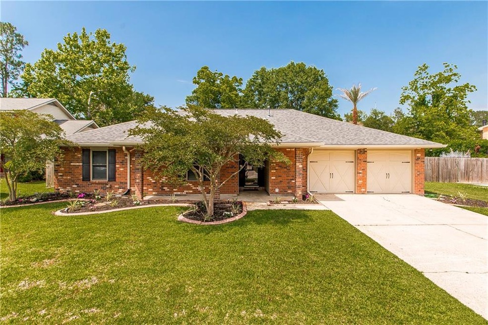 1420 Washington Ct, Slidell, LA 70458 - photo 1