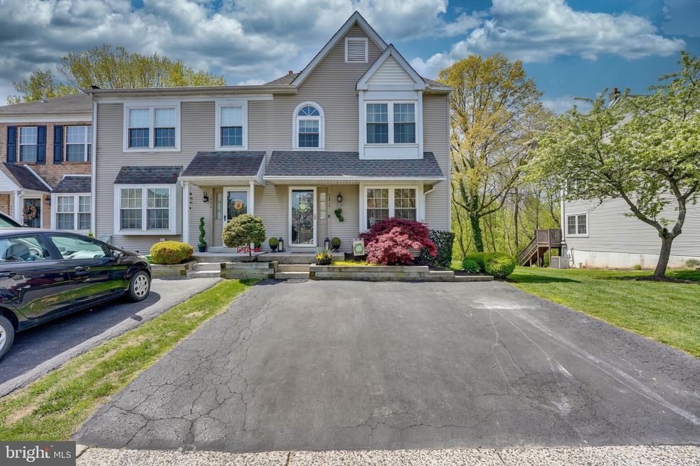 2472 Hillendale Dr, Norristown, PA 19403 - photo 1