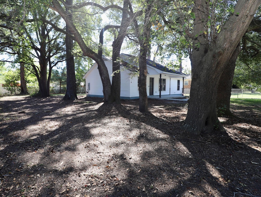 FDDF8274-EEEE-48EC-B53E-FD70BC18FAC3_1_2