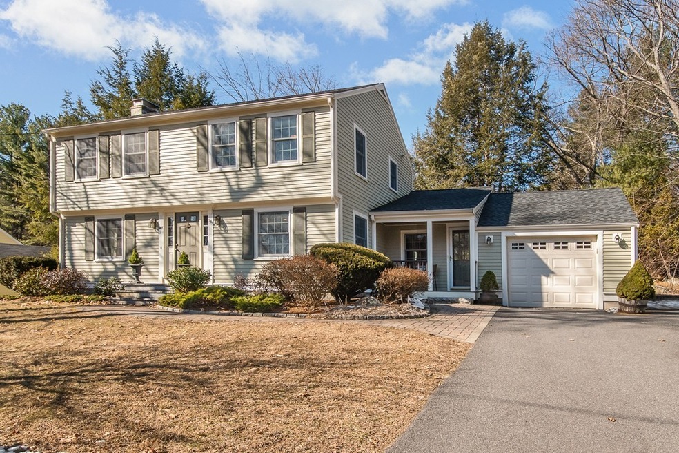 48 Mohawk Dr, Acton, MA 01720 - photo 1