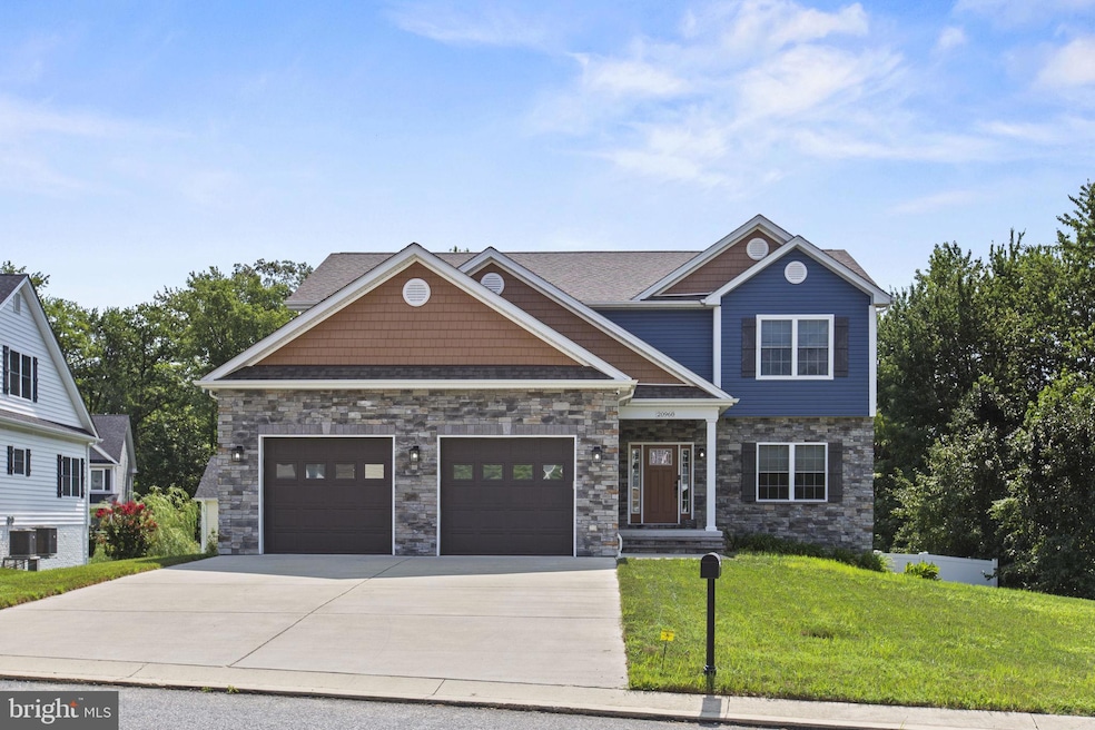 Under Contract $514,900