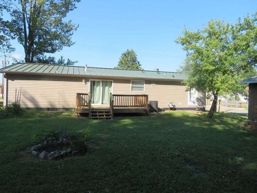 12991 E 75 N, Loogootee, IN 47553 - photo 1