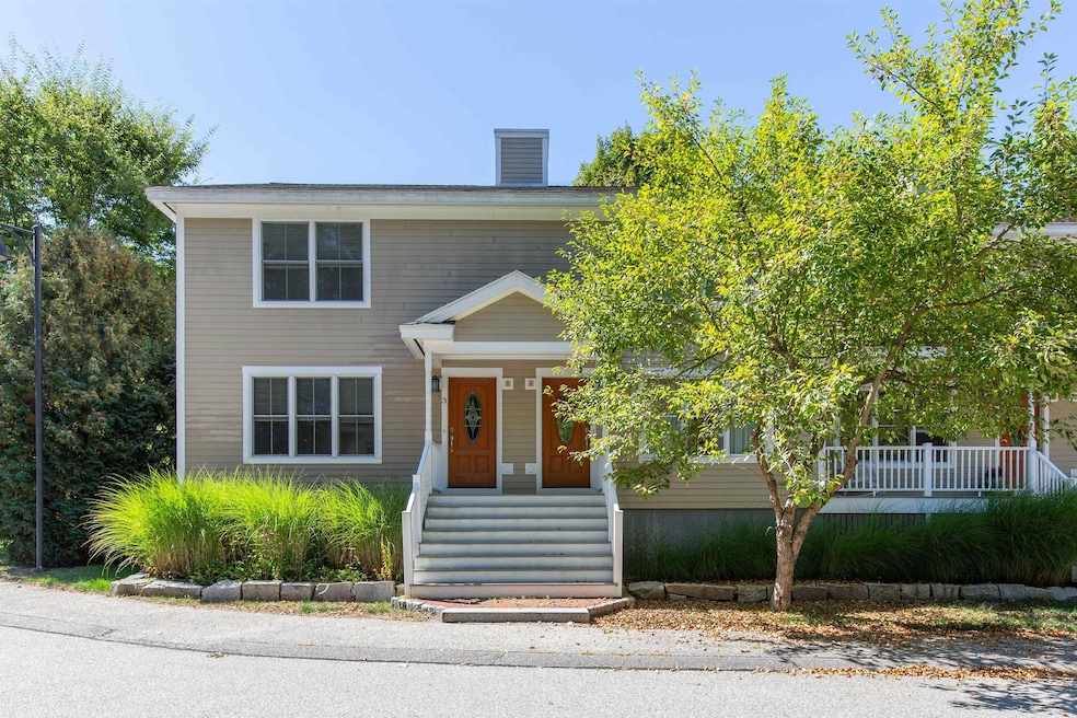 10 Hutchins St unit 3, Concord, NH 03301 - photo 1