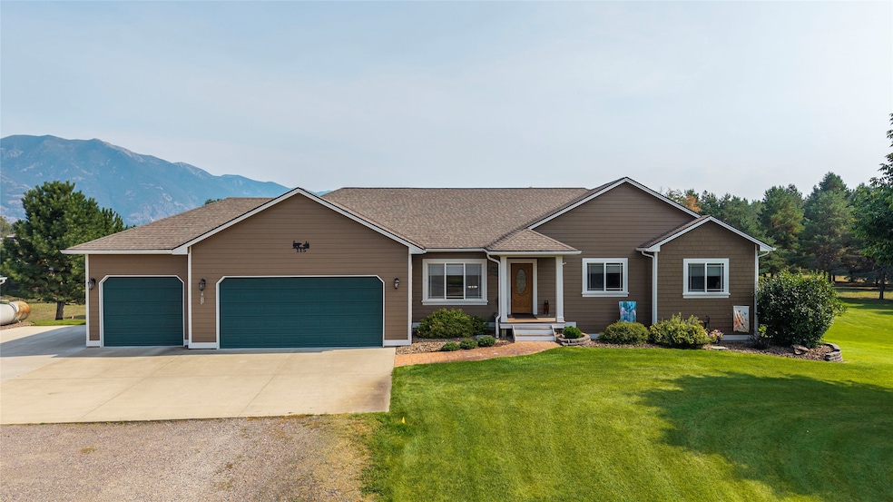 115 Scotch Pine Ln, Columbia Falls, MT 59912 - photo 1