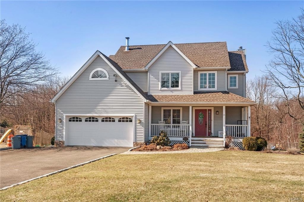 35 Aquarius St, Monroe, NY 10950 - photo 1