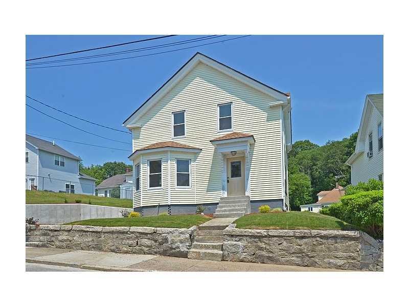 607 Fairmount St, Woonsocket, RI 02895 - photo 1