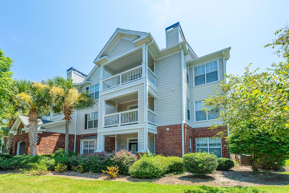 Under Contract $355,000