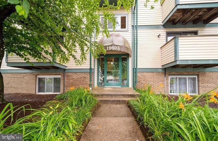 19605 Gunners Branch Rd unit G, Germantown, MD 20876 - photo 1