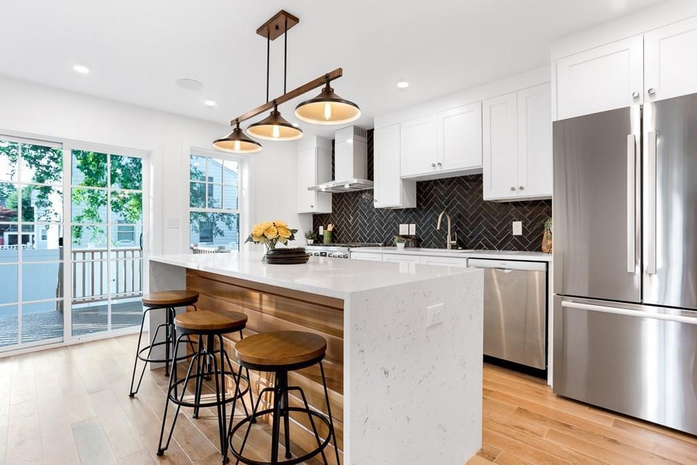 14 Beacon St unit 16, Arlington, MA 02474 - photo 1