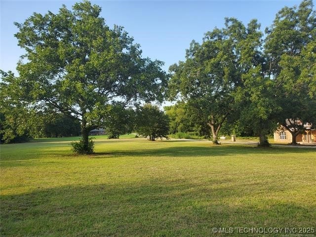33434 E Pvt 1725, Davis, OK 73030 - photo 1