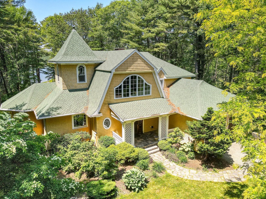 8 Spruce Exterior Front Water Background