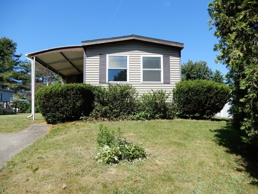 30 Yankee Drummer Dr, Warren, MA 01083 - photo 1