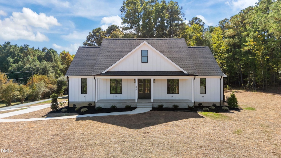 582 Harnett Central Rd, Fuquay-Varina, NC 27526 - photo 1
