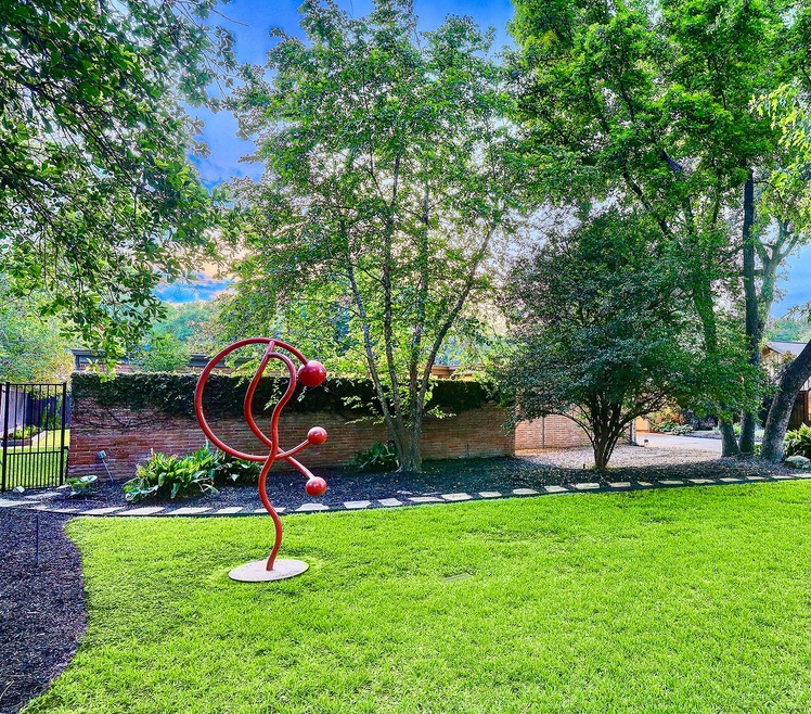 5007 Happy Hollow St, Houston, TX 77018 - photo 1