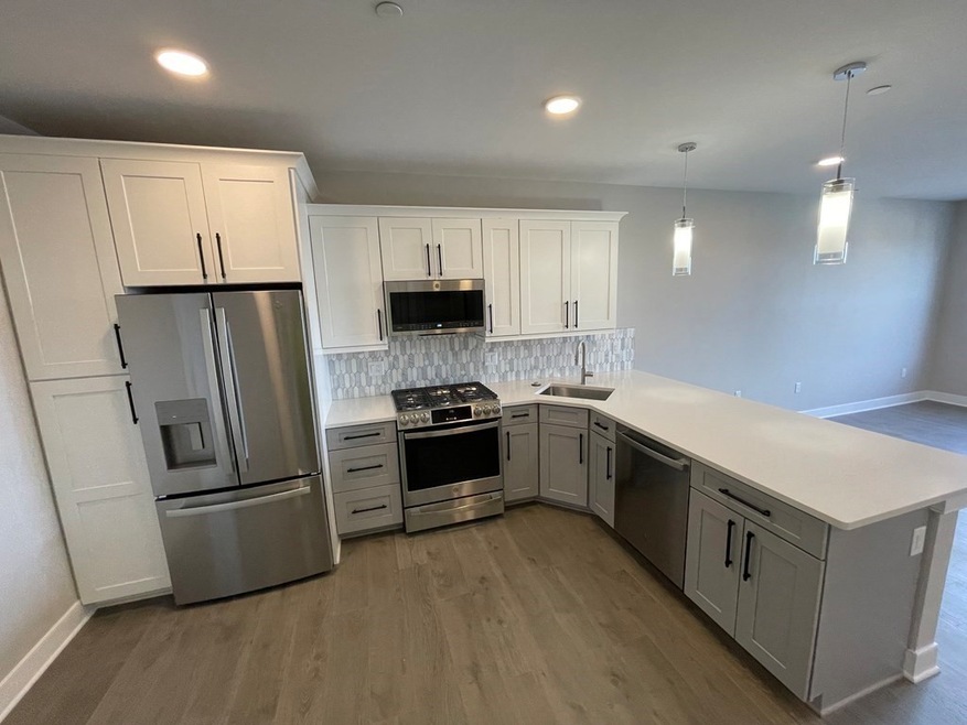 511 Hancock St unit 408, Quincy, MA 02170 - photo 1