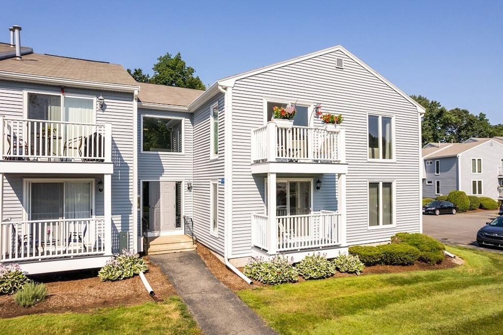 144 Hart St unit 9, Taunton, MA 02780 - photo 1