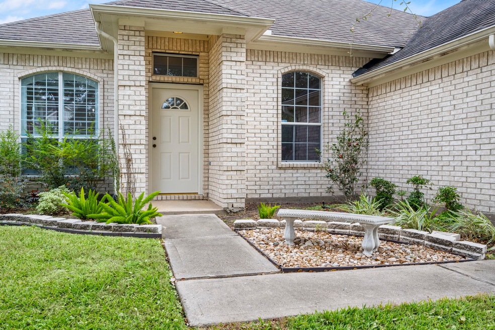 8518 Split Branch Ln, Houston, TX 77095 - photo 1
