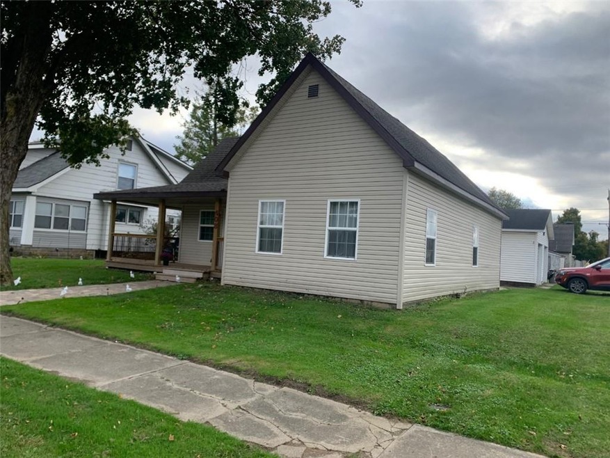 408 N Main St, Kirklin, IN 46050 - photo 1