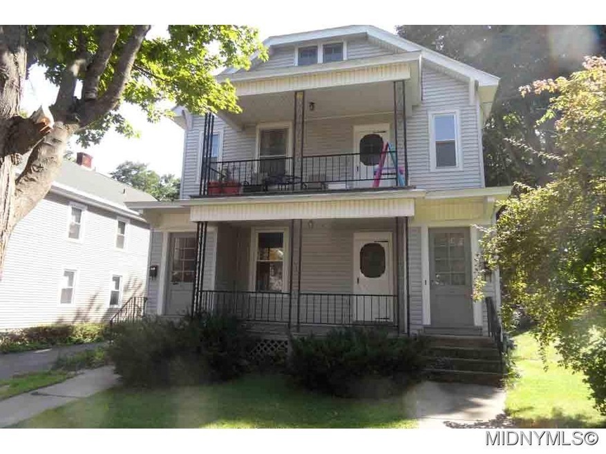 4 Woodland Road