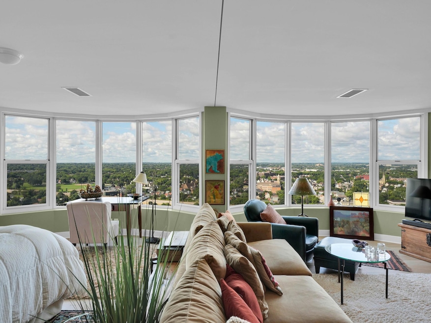 Bay View Terrace unit 24B, Milwaukee, WI 53207 - photo 1