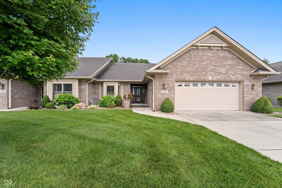 4040 Naples Dr, Columbus, IN 47203 - photo 1