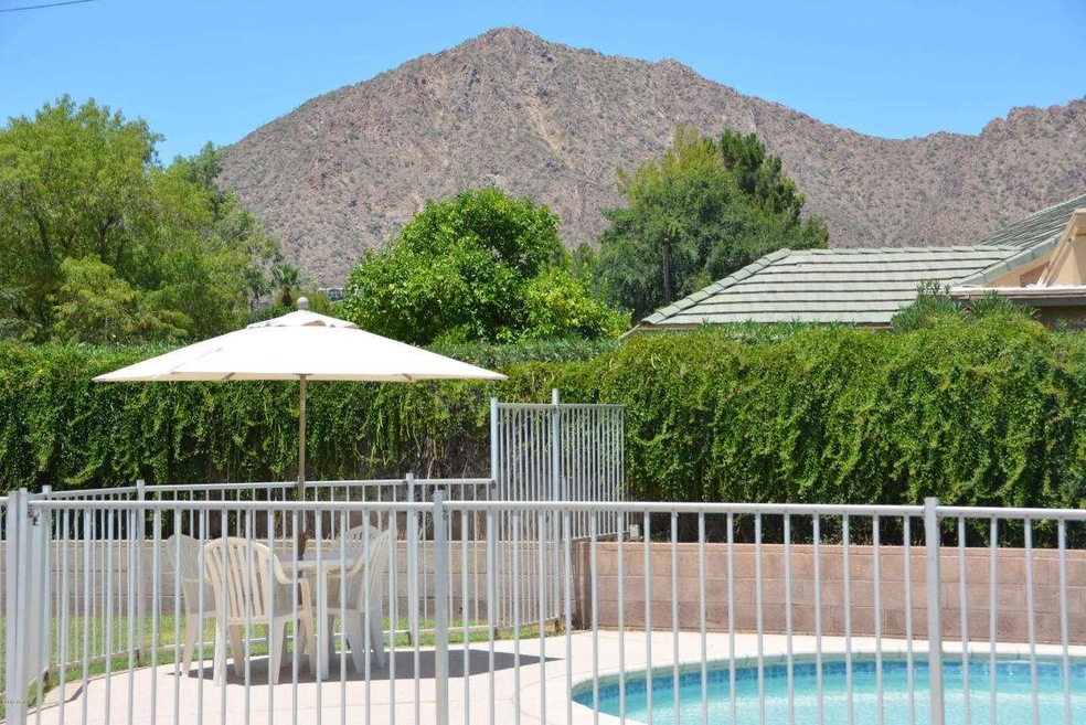 5440 E. Calle Camelia