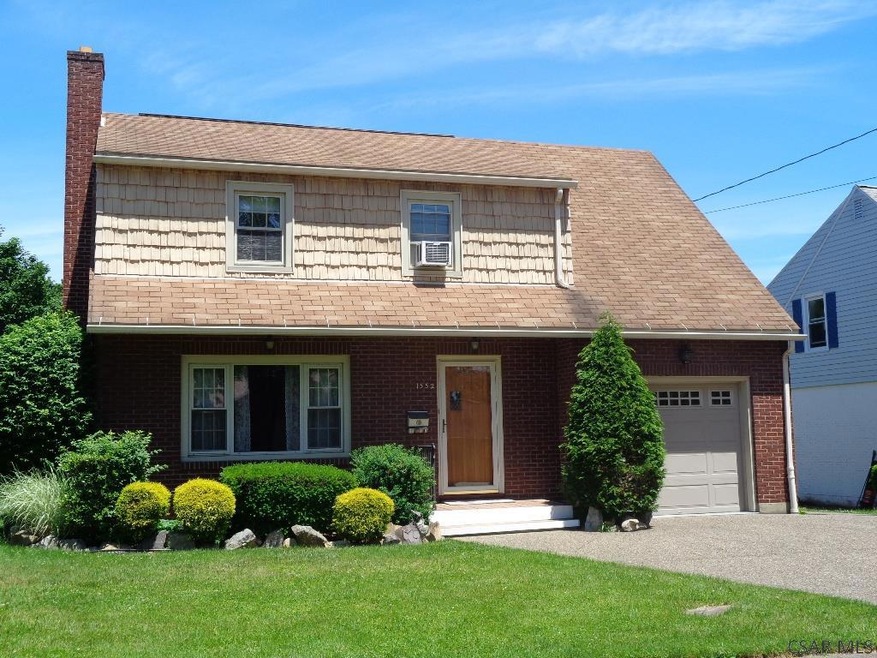 1552 Shelburne Place, Johnstown, PA 15905 - photo 1