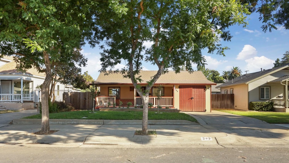 309 Forrest Ave, Lodi, CA 95240 - photo 1