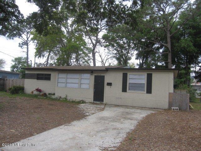 4010 Ruby Dr W, Jacksonville, FL 32246 - photo 1