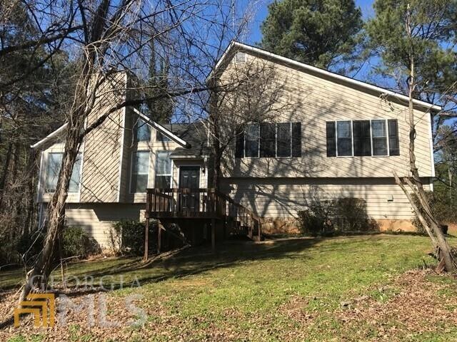 501 Honeysuckle Ln, Woodstock, GA 30188 - photo 1