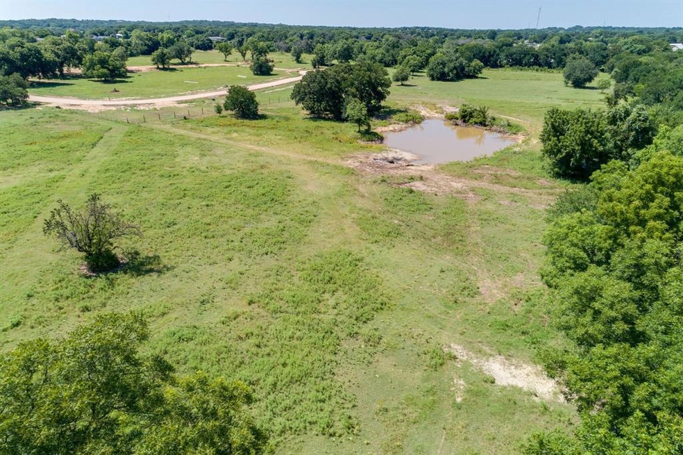 1038 N 44 Ln, Weatherford, TX 76085 - photo 1