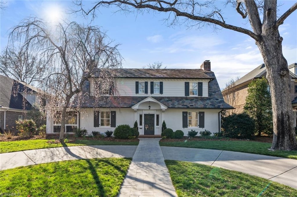 Welcome to 534 N Stratford Road